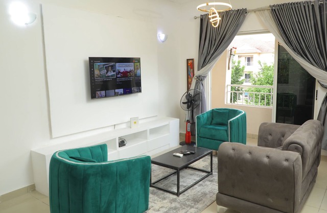 ARO | Ensuite 2BED Apartment (Karsana, Gwarinpa)