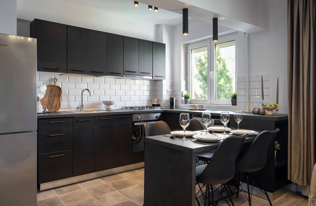 Artful & Light-Filled 2BR on Calea Victoriei - Prime Central Spot
