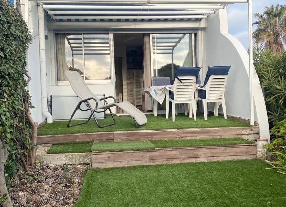 AS22947-Studio cabine résidence direct sur plage