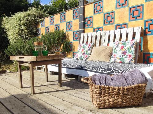 Atelier Verde - A Comfortable Garden Apartment