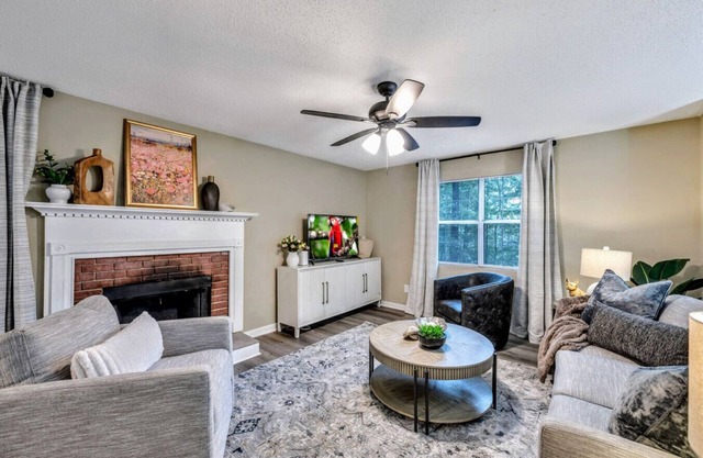 ATH - Comfortable 4BR Home for Extended Stay (rem)