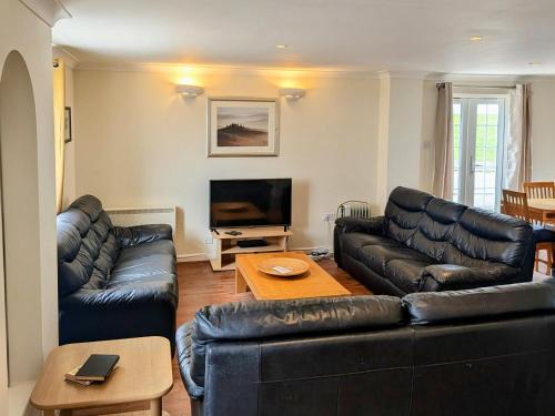 Atlantic Lodge - 4 Bedroom - Pool -Spa - Gym