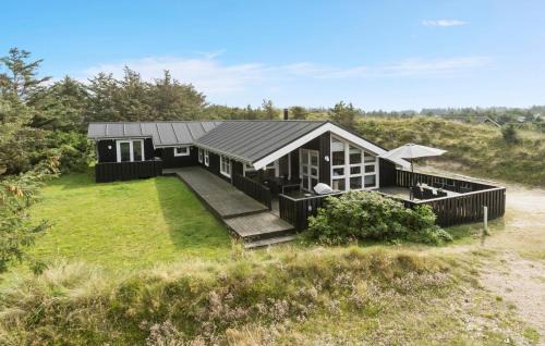 Awesome Home In Løkken With Kitchen