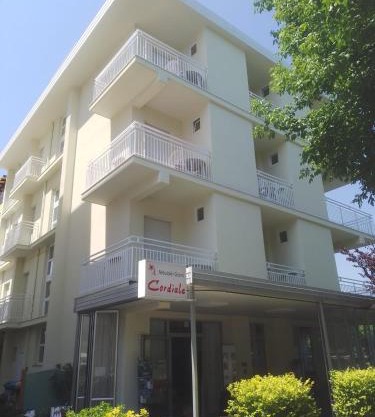 B&B - Meuble' - Hotel " CORDIALE "