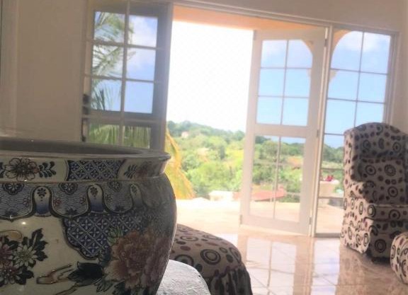 Bamboo Breeze Inn Penthouse