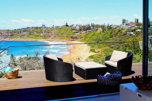 Baringa - Point Blank Beach Views