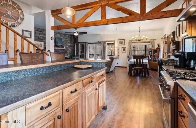 Barnhart Main · 4 Bed Beautiful Home Minutes from Silverwood!