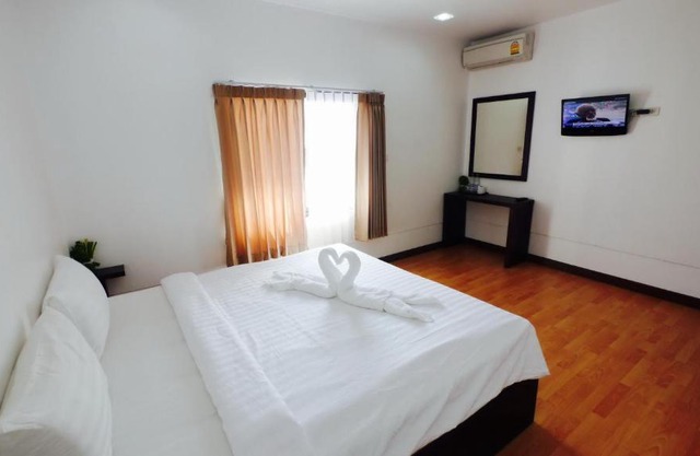 Basic Line Hotel @ Loikroh