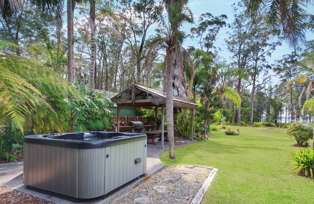 Basin Retreat by Experience Jervis Bay