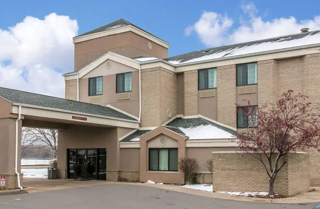 Baymont by Wyndham Flat Rock