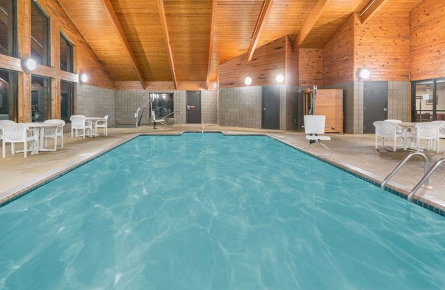 Baymont by Wyndham Kasson Rochester Area