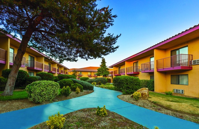 Baymont by Wyndham Tehachapi