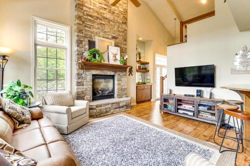 Beach Access and Hot Tub Retreat in Lake Harmony!