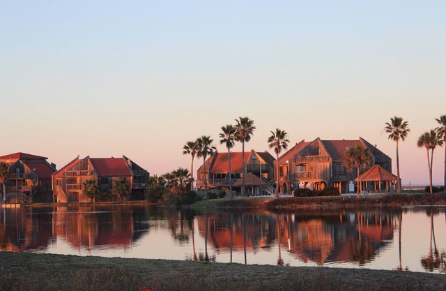 BEACH FRONT Condo with Pool Access - Unit 41 Matagorda Dunes