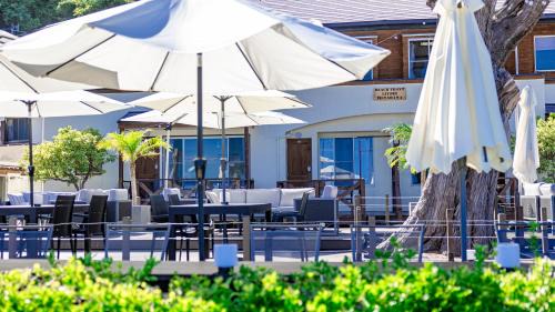 Beach Front Litore