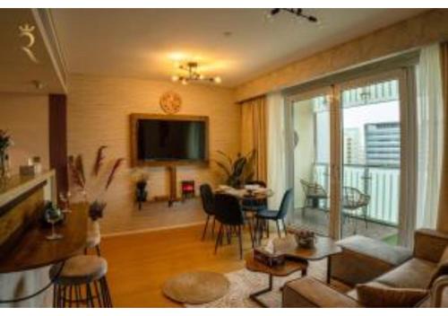 Beach Plaza Nest 1BR - Cozy Stay with Beach Access at Al Muneera, Al Raha