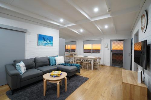 Beachfront 3BR Home with Stunning Ocean Views