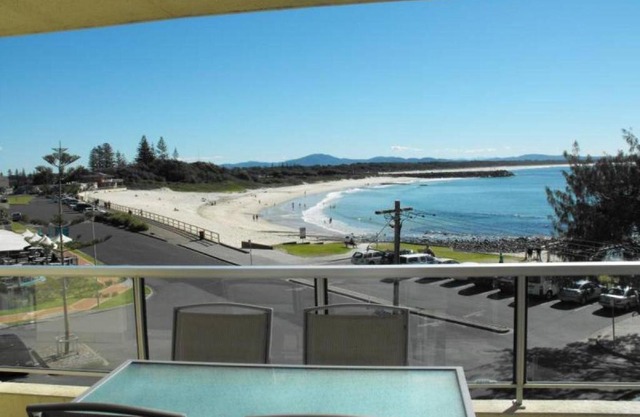 Beachpoint, Unit 202, 28 North Street