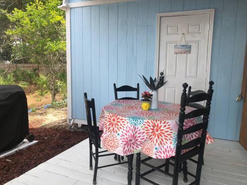 Beachy Bungalow, Santa Rosa Beach, FL near Gulf