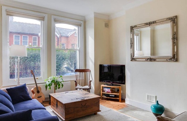 Beautiful 1BED apartment next to Brockwell Park