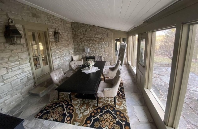 Beautiful Historical Farmhouse-