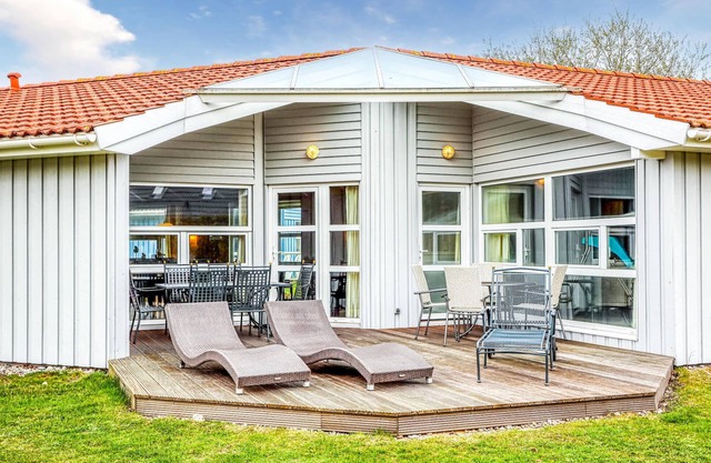 Beautiful home in Schönhagen with sauna