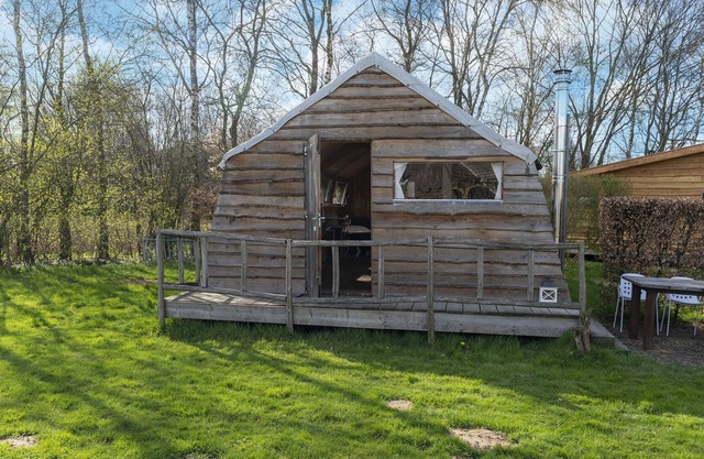 Beautiful lodge with veranda