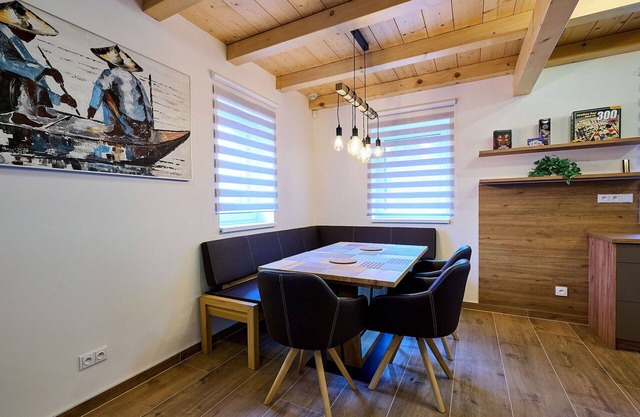 Beautiful private villa for 5 guests with WIFI, TV and terrace