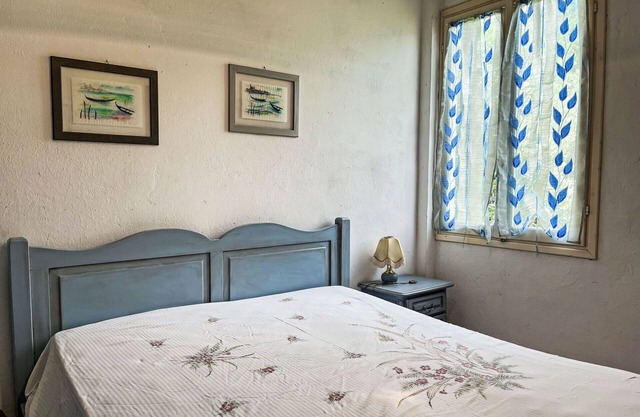 Beautiful private villa for 4 guests with balcony, pets allowed and panoramic view