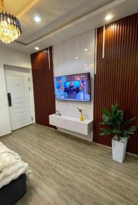 Beautiful Studio Apartment Near Unilag