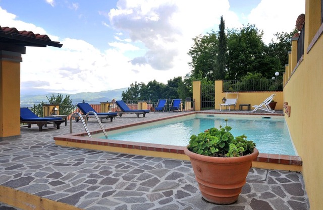 Bed & Breakfast in Gattaia with 1 bedrooms sleeps 2