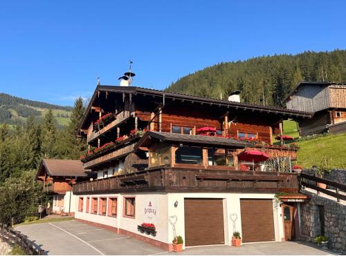Bergwald Appartements Alpbach