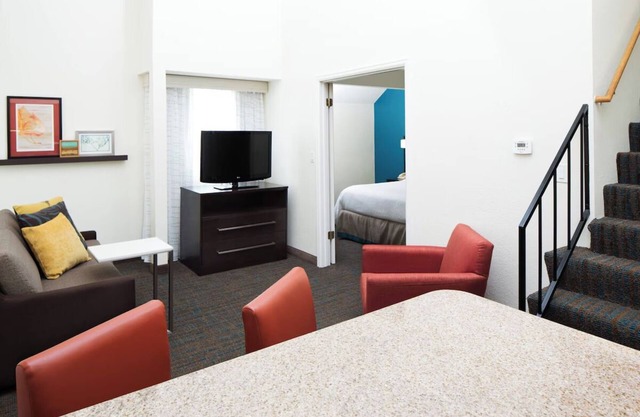 Bi-level loft, Residence Inn Denver Downtown, 2 Units, Free Breakfast