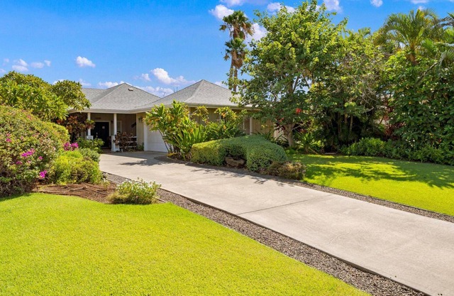 Big Island Awamoa Hale by Coldwell Banker Island Vacations