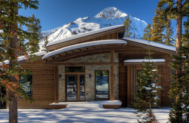 Big Sky Vacation Rentals: MVC Speaking Eagle - Pet Friendly!