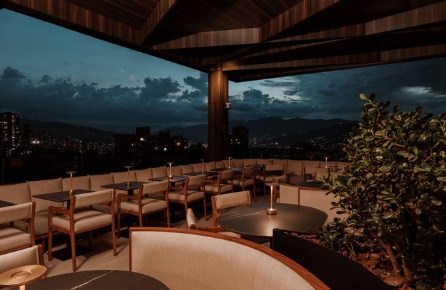 Binn Hotel