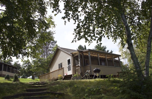 Birch Lane Cabins 2 bed