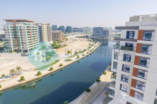 Bloomfields 1br Canal The View Raha Beach