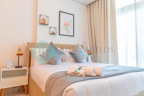 Bloomfields Spacious Stu In Thalassa Beach Front