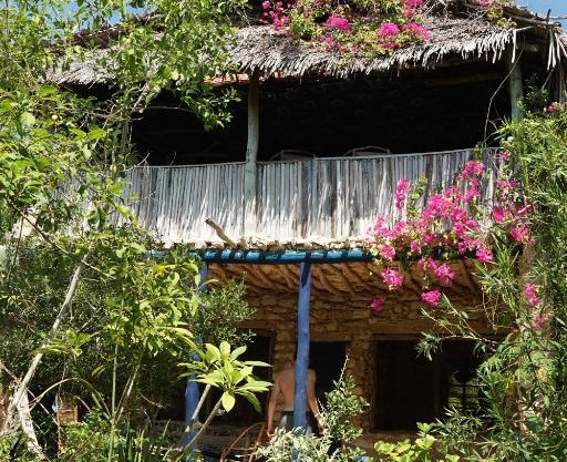 Blue Monkey Beach Cottages