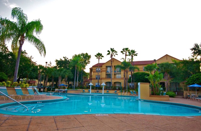 Blue Tree Resort 2br suite, Saturday check-in