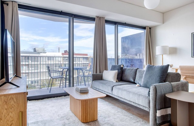 Blueground | Olivais, fully furnished