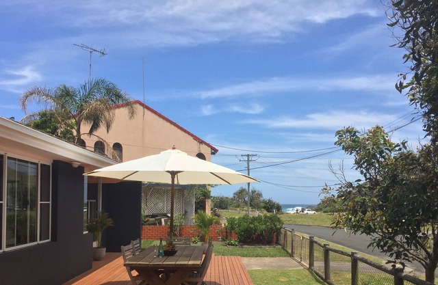 Blueys Haven - Beachside Getaway