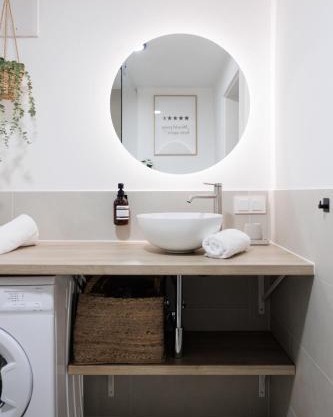 BOHO Studio with Terrace - Augarten - 10 min to Center