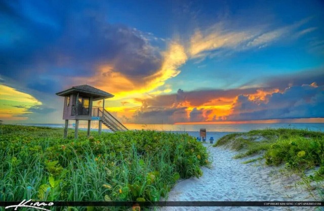 Bond Way · ✰Private House✰ Close to Beach,Bars & Restaurants