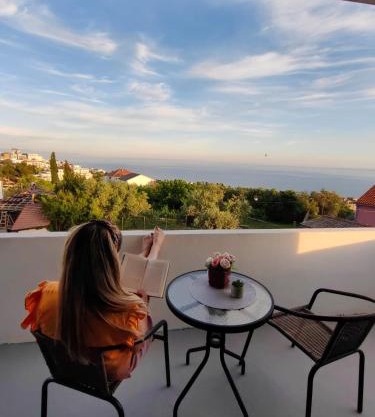 BOR - The Entire Home with Sea view