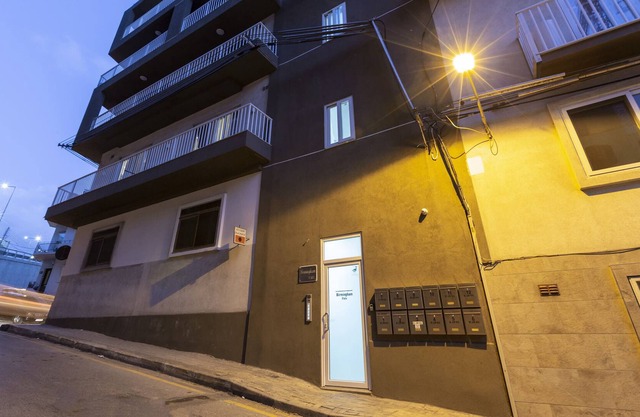 Brand NEW 3bed-hosted by Sweetstay