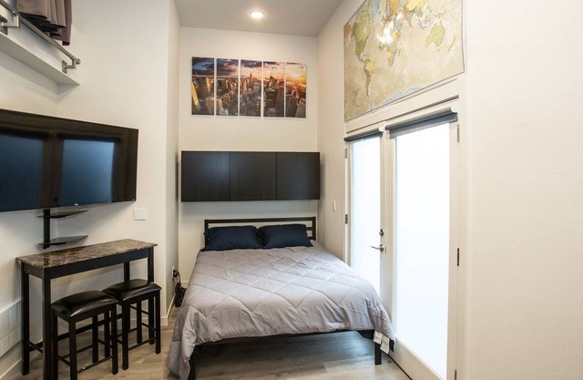 BRAND NEW! ★ Modern Seattle Condo ★ Sleeps 4