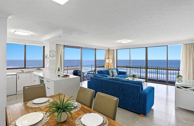 Breakers North Absolute Beachfront Apartments