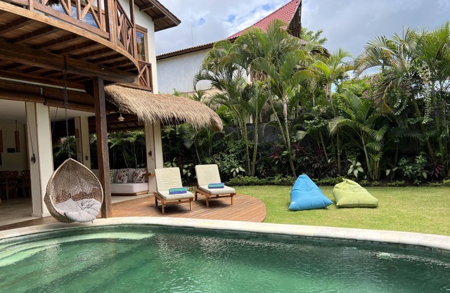 Breezy Point Villas
